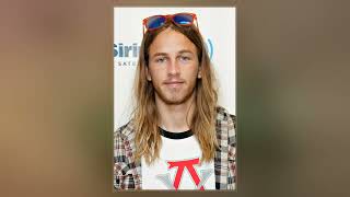 Riley HawkRiley Hawk