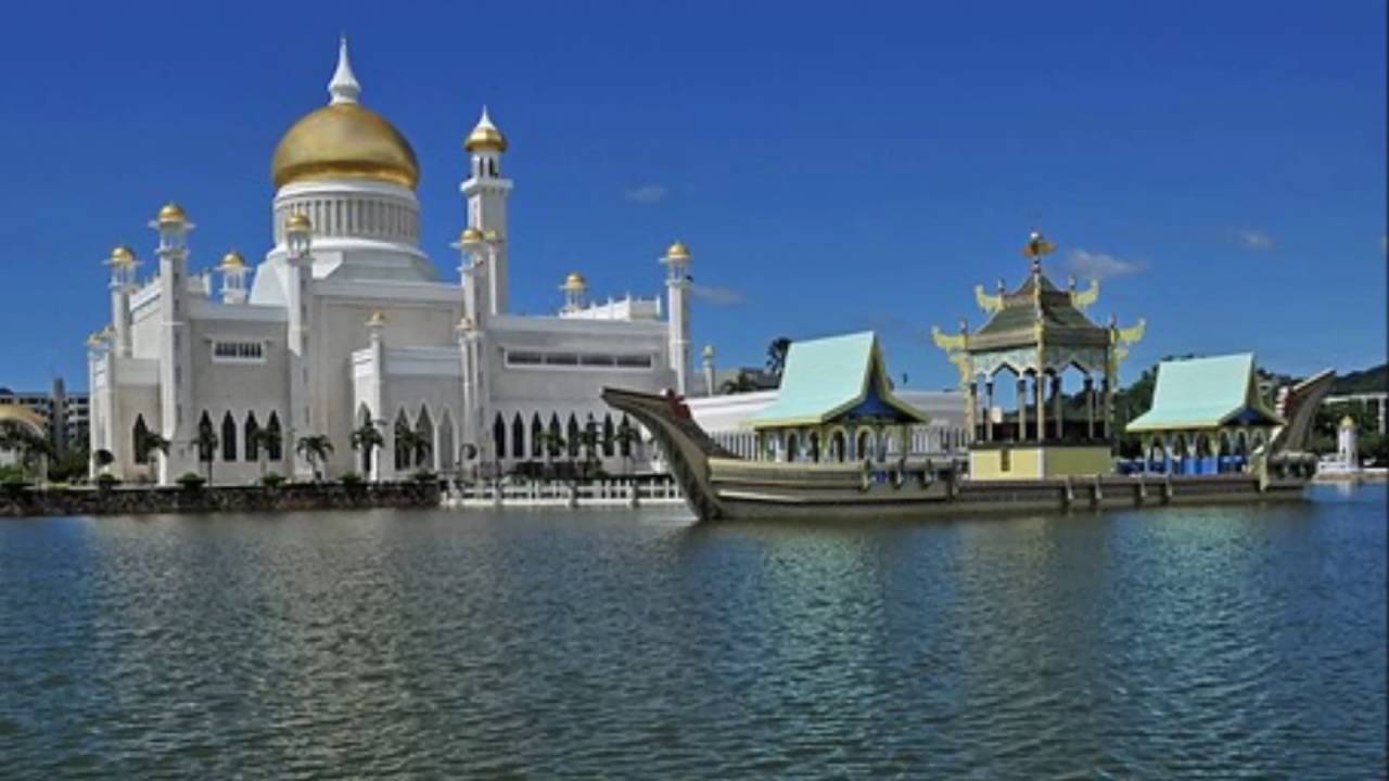 10 Most Beautiful Mosques in the World - YouTube