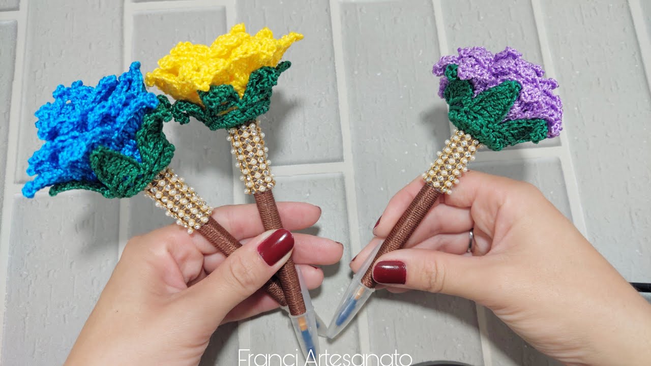 CANETA DECORADA COM FLOR DE CROCHÊ E STRASS | RÁPIDA E FÁCIL DE FAZER 😍