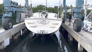 Island Packet 439-12 launching