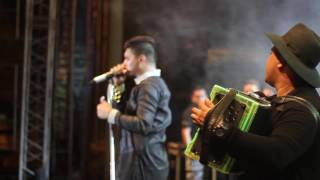 Video thumbnail of "Elder Dayán Díaz y Luis Guillermo - Hay Amores (En Vivo)"