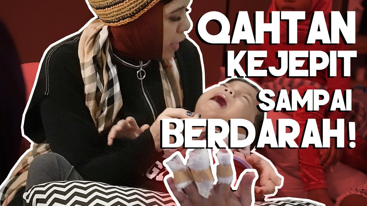 Kasihan Qahtan Kejepit  Pintu  Sampe Berdarah YouTube