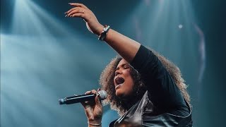 LAVINNIA & @GetWorship - QUEM É ESSE   VITORIOSO ÉS