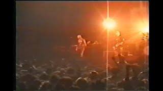 Smashing Pumpkins live 1996-05-06 AMT1 Bercy, Paris, FR