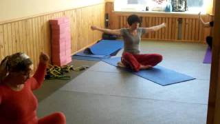 http://yoga-azn.ru Кундалини йога видео(, 2012-02-11T19:11:01.000Z)