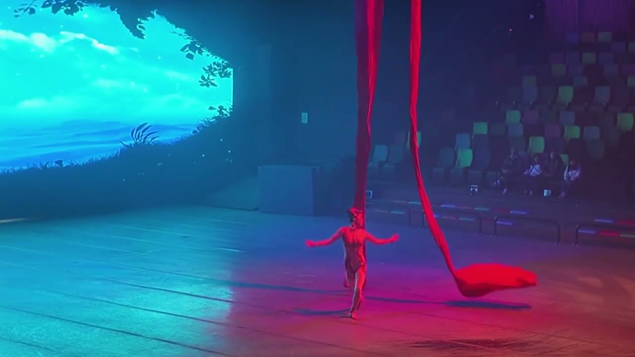 제주 아트서커스 _03. 공중 비단 쇼 (1인) #제주 #jeju #jejuisland #circus #artcircus #서커스 #써커스 #제주투어패스