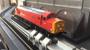 Bachmann 32-381PDS Class 37/5 Diesel 37670 "St Blazey" DB S