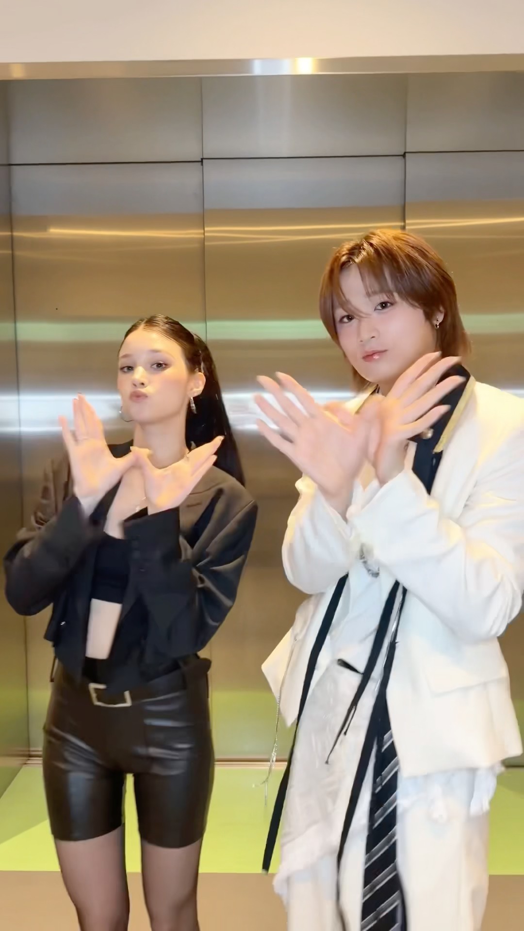 Kep1er #ヒュニンバヒエ さんとWanna👐#케플러 #휴닝바히에 선배님과