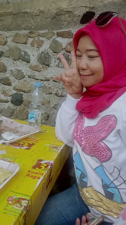 mendoan amba suci sotang jere tempemu tak sehangat tempeku mantab👍👍👍‼️‼️