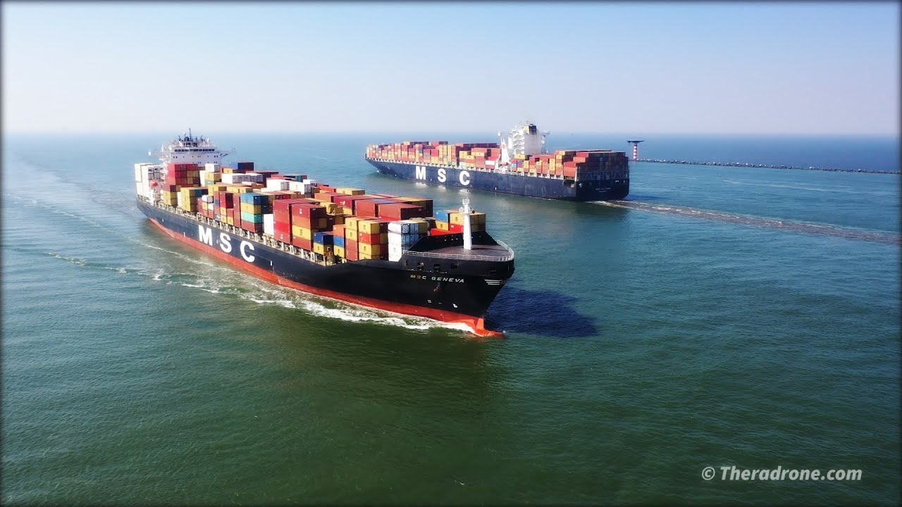 DJI Mavic2Pro: Spar Pyxis & MSC Luciana & MSC Geneva