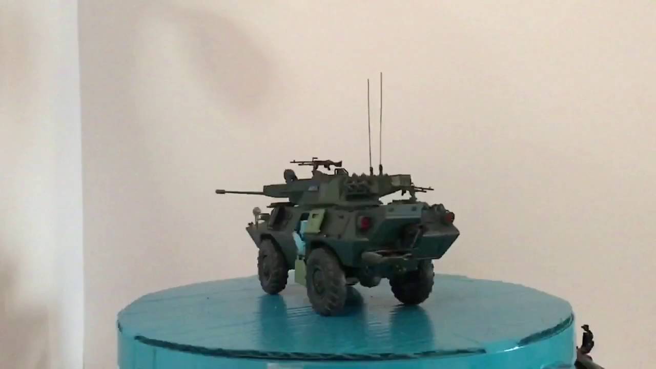 Hobby Boss 1/35 V-150 Commando