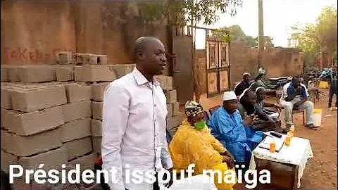 C.M.U.R le prsident de la jeunesse  issouf maga  s...