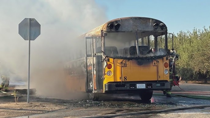 Madera County farmworkers hailed as heroes for saving kids from bus fire -  YouTube