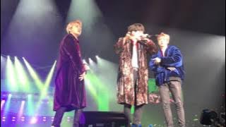 [FANCAM] BTS WINGS TOUR 2017 IN CHICAGO- CYPHER PT 4 AND FIRE