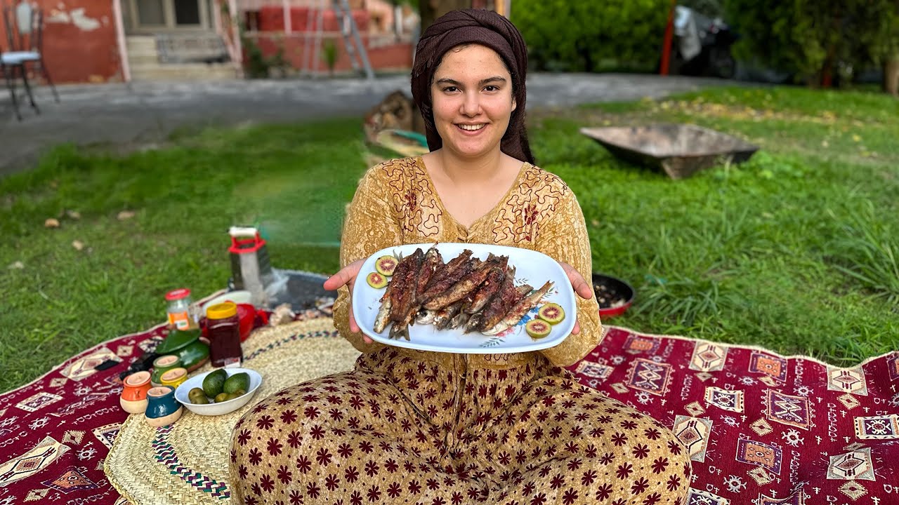 Peaceful Village Life 🌿 Cooking Fresh Kooli Fish on a Picnic Stove