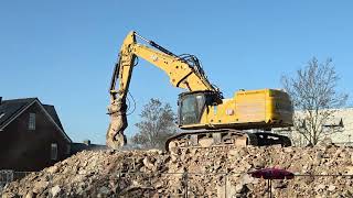 Blokland B.V 352 next gen UHD vergruist het beton van de flat naar ijzer met de vergruizer 