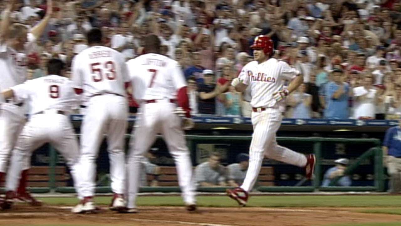 デビッド ベル レッズ監督 の現役時代のハイライト サイクルヒットも達成