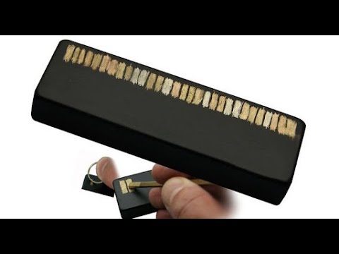 نحوه استفاده از سنگ محک و تیزآب برای تشخیص طلای هجده عیار 750