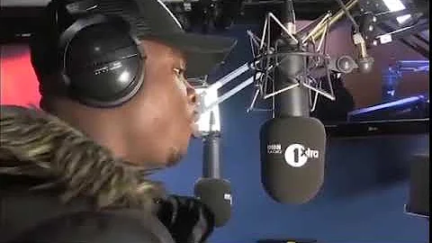 Quick Maths - 2+2 is 4 minus 1 that's 3