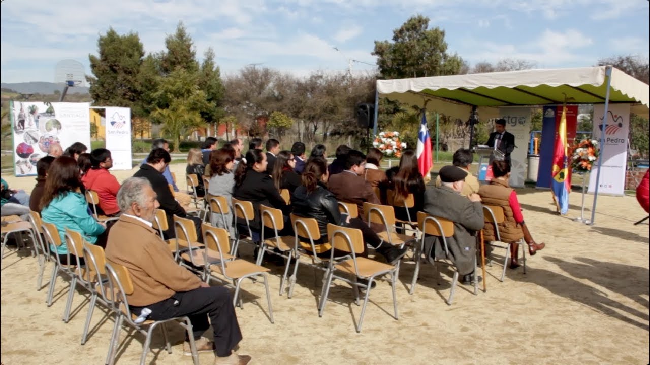 Nuevas luminarias, vehículos y pavimentos para San Pedro de Melipilla
