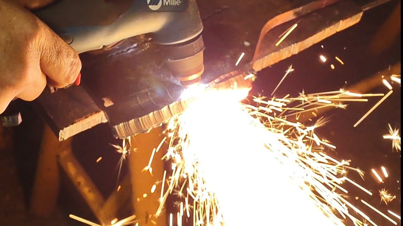 (355) running different gases thru a plasma cutter, cutting with air