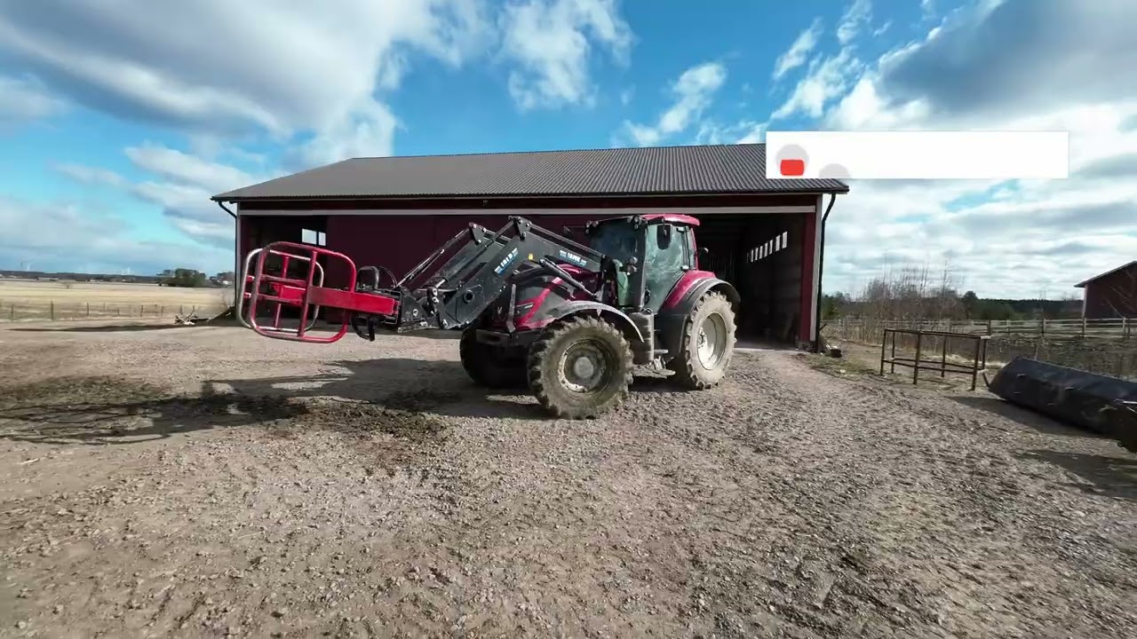 Молодёжь Рвётся в Бой 👊🐄🐂Обучаю Сына Работать на 🚜 VALTRA (трактор остался цел)