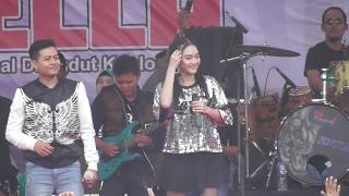 Download lagu ARLIDA PUTRI FT ANDI KDI DERMAGA CINTA OM ADELLA LIVE DARMAYASA BANJARNEGARA 2018 ARLIDA PUTRI FT ANDI KDI DERMAGA CINTA OM ADELLA LIVE DARMAYASA BANJARNEGARA 2018