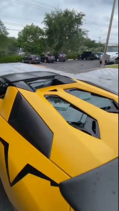Lamborghini aventador warna kuning mewah#shorts#luxurycars