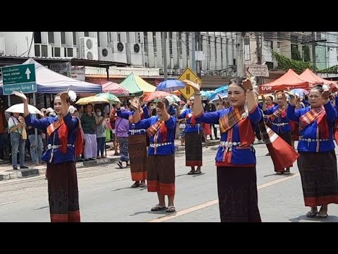 vlog ขบวนแห่บั้งไฟโบราณอำเภอค้อวัง งานบุญบั้งไฟยโสธร 2566