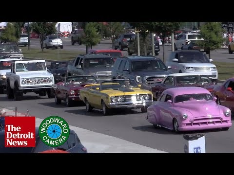 Live: The Woodward Dream Cruise 2019