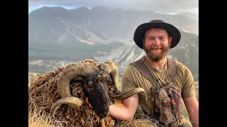 ARAPAWA RAM - Ethan shoots a ram in the Clarence River Valley