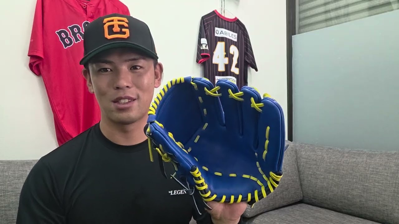 飛鳥　アスカ　グローブ　投手用 ASK Gloves for Softball: 22,000 yen (excluding tax) [Blue leather