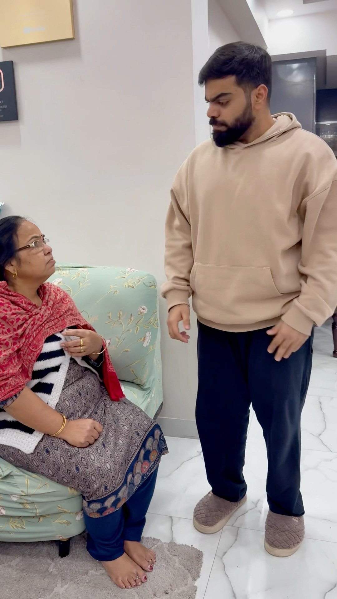 Gaurav nai mummy ka phone todh diya #shorts #youtubeshorts #gauravaroravlogs