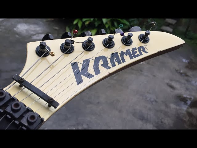 80s Kramer LKのボディMotleyCrue