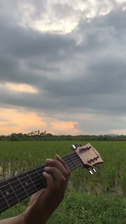 Kenangan sebuah mimpi - tinky winky #shorts #covergitar