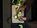 Unwrapping corn at lightning speed! 🌽⚡...#CornUnwrap #FastHands #KitchenHacks #FoodPrep #Efficiency