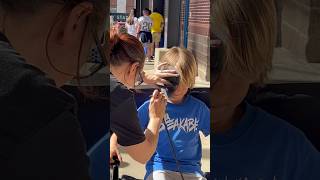 Amazing 30 second Airbrush Face Paint