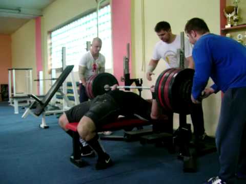 Witold Krawczyk 265kg benchpress @ 112kg