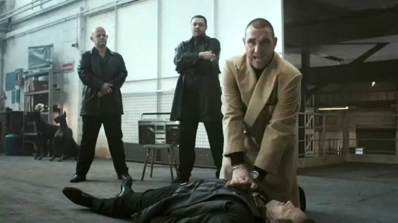 Jak resuscituje profík? Vinnie Jones a jeho návod k resuscitaci