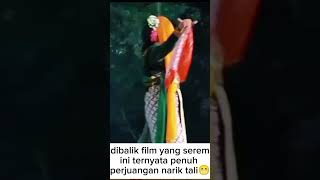 dibalik penari terbang ternyata penuh perjuangan menarik tali😆 #trik #syuting #film #horor