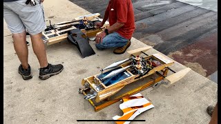 Twin Engine Gas RC Boats! Twin Outriggers Racing