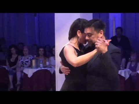 Performance by Walter Bergalo y Noelia Benz, en Club El Beso, Milonga Cachirulo, November 27, 2021
