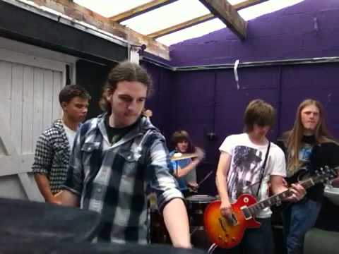 Wasted Age - When I'm Coming Down