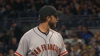 5/17/16: Bumgarner tosses complete game for win