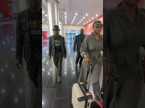 KOFFI OLOMIDE Arrive In Uganda Welcomed By Moses Matovu Afrigo 50years