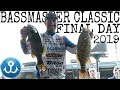 I WRECK my boat engine & take the lead BASSMASTER CLASSIC 2k19 Finale