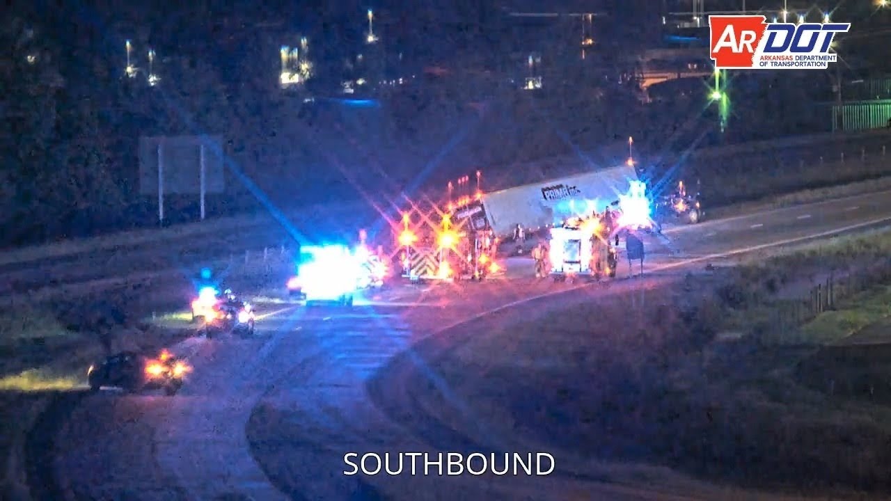 Arkansas: Distracted Prime Inc Tractor Trailer Driver Crashes Into ...