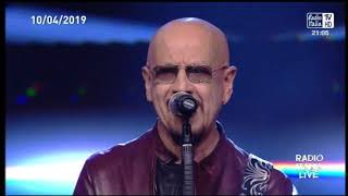 Enrico Ruggeri - Il costo della vita (Radio Italia Live 10.04.2019)