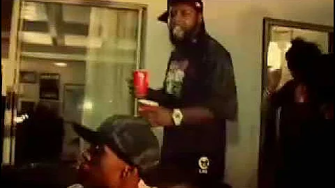 Illa J "R U Listenin'"