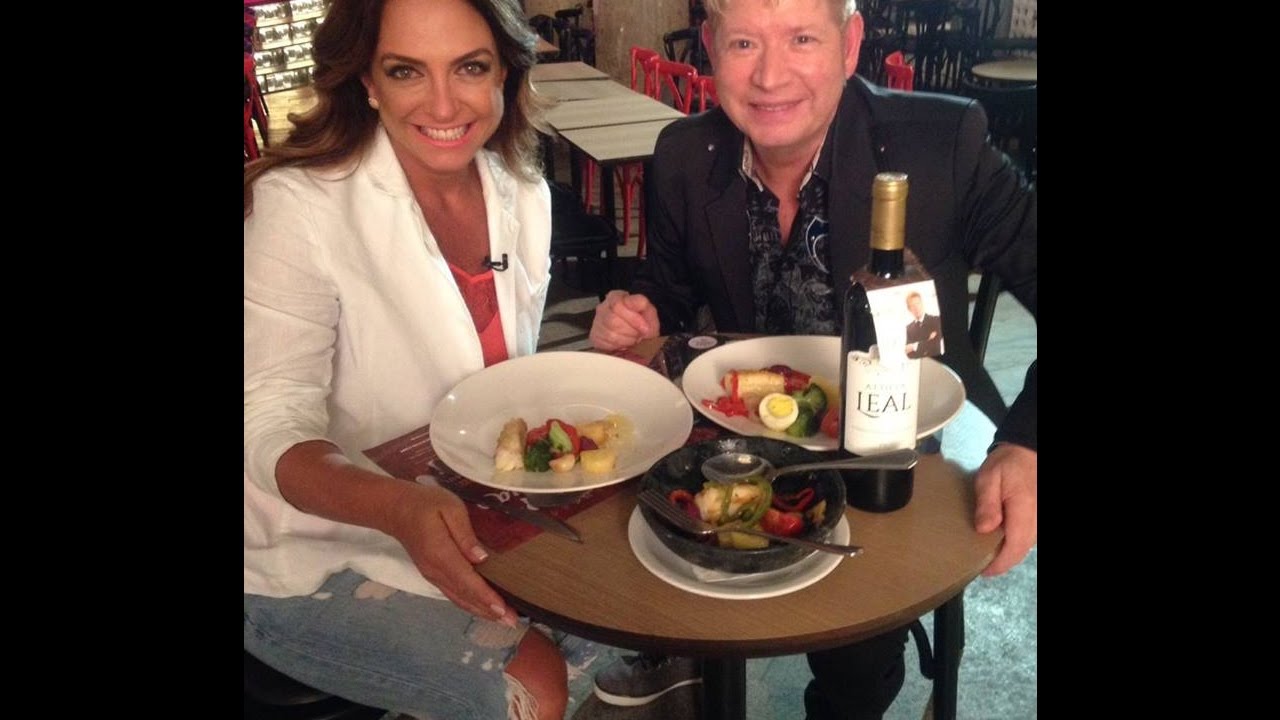 Roberto Leal - Um passeio por São Paulo com Claudia Tenório, Programa Vida Melhor - Fev 2017